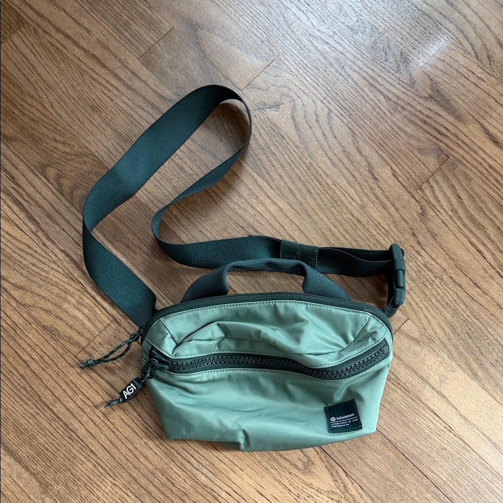 Lululemon Green Crossbody Sling Bag